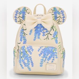 Loungefly Disney Minnie Mouse Blue Floral
Mini Backpack NWT